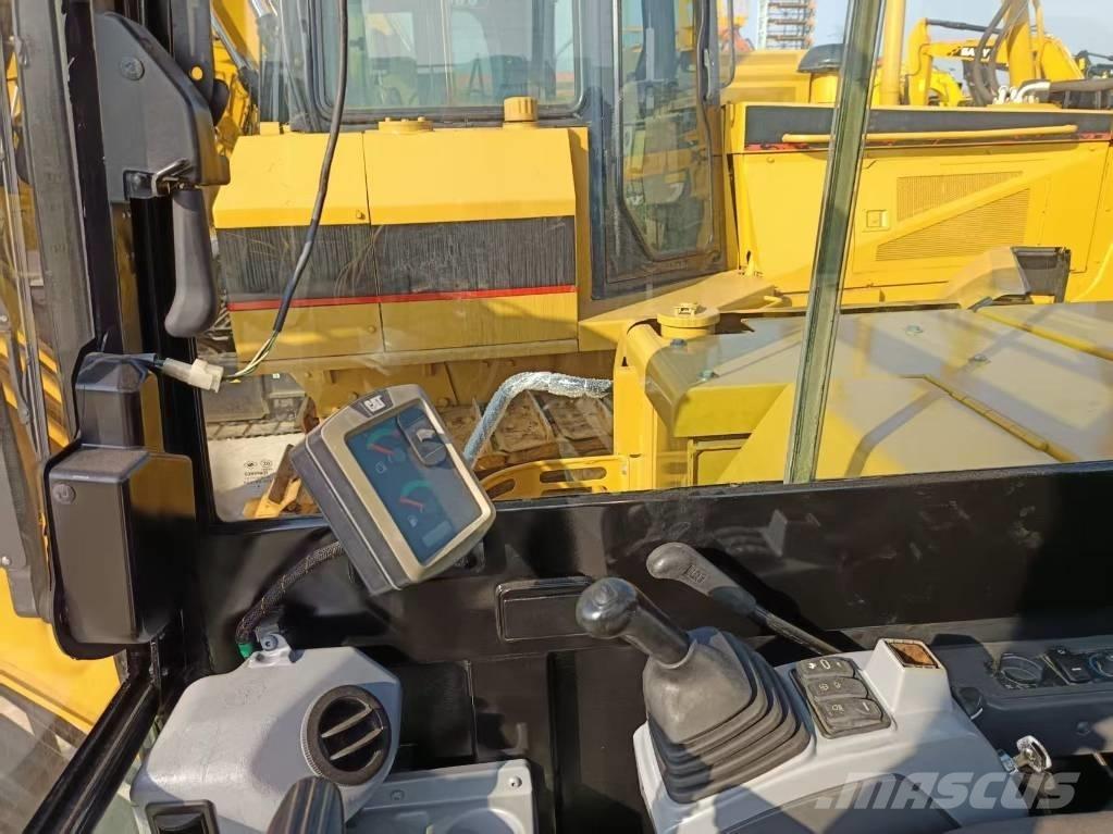 CAT 305.5 E 2 Lánctalpas kotrók