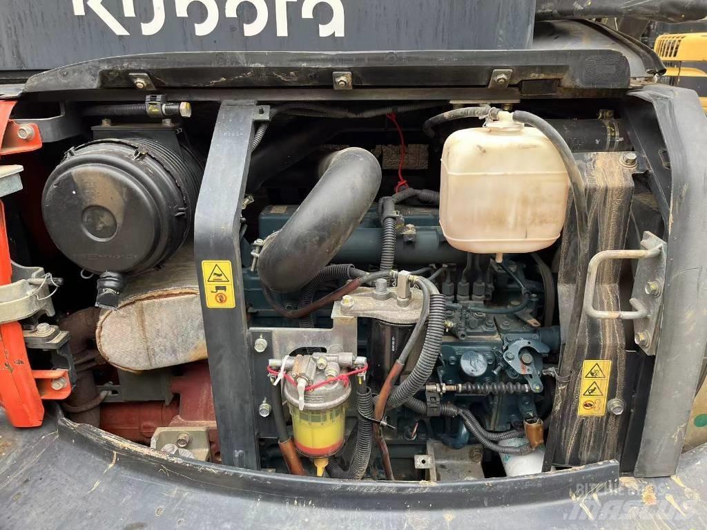 Kubota KX155-5 Lánctalpas kotrók