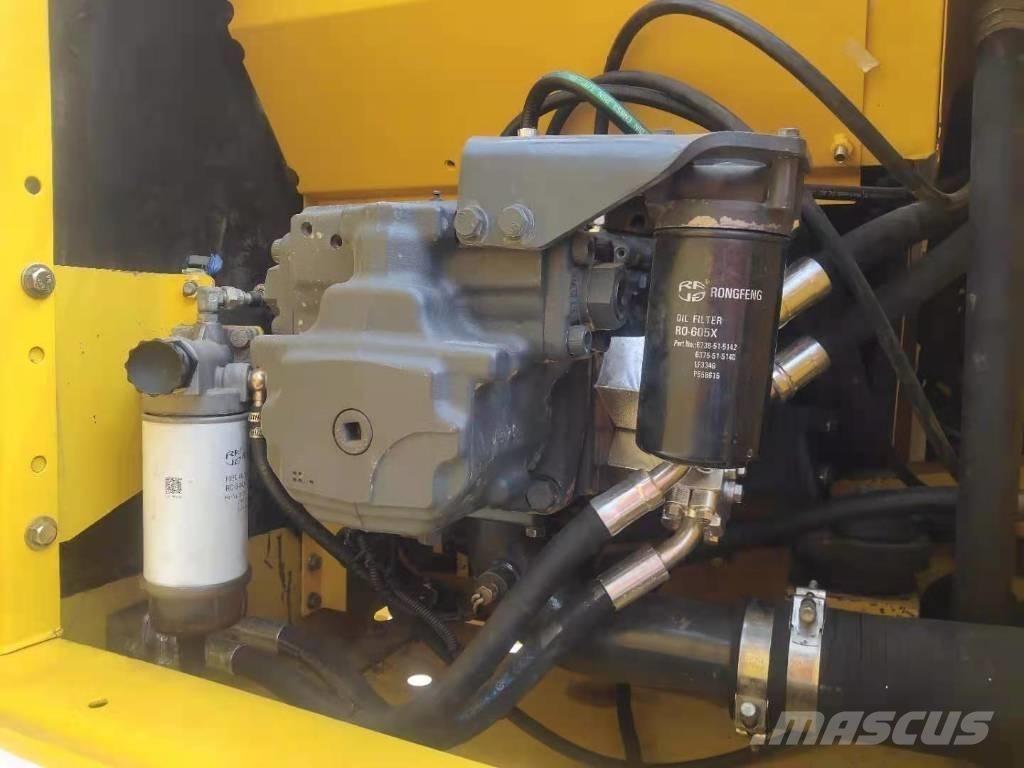 Komatsu 220-8 Lánctalpas kotrók