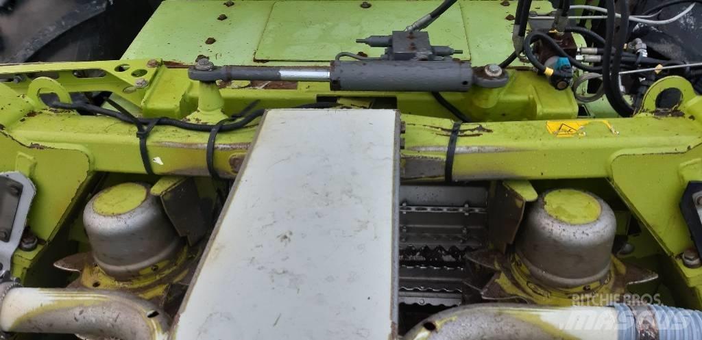 CLAAS Orbis 600 Önjáró szecskázók