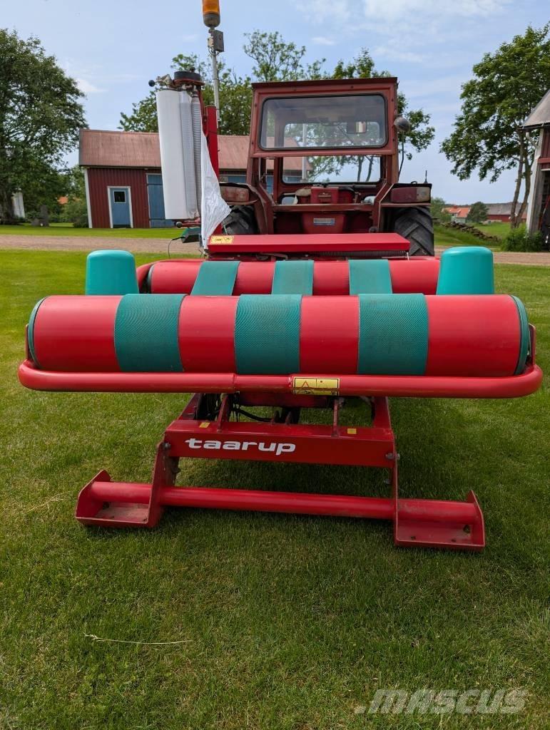 Kverneland 7120 Göngyölő gépek