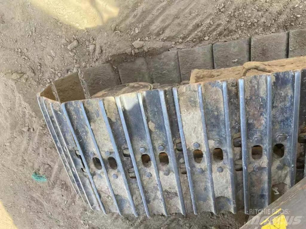 Volvo EC80D Lánctalpas kotrók