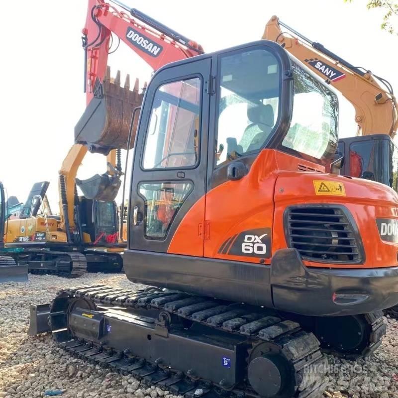 Doosan dx60 Lánctalpas kotrók