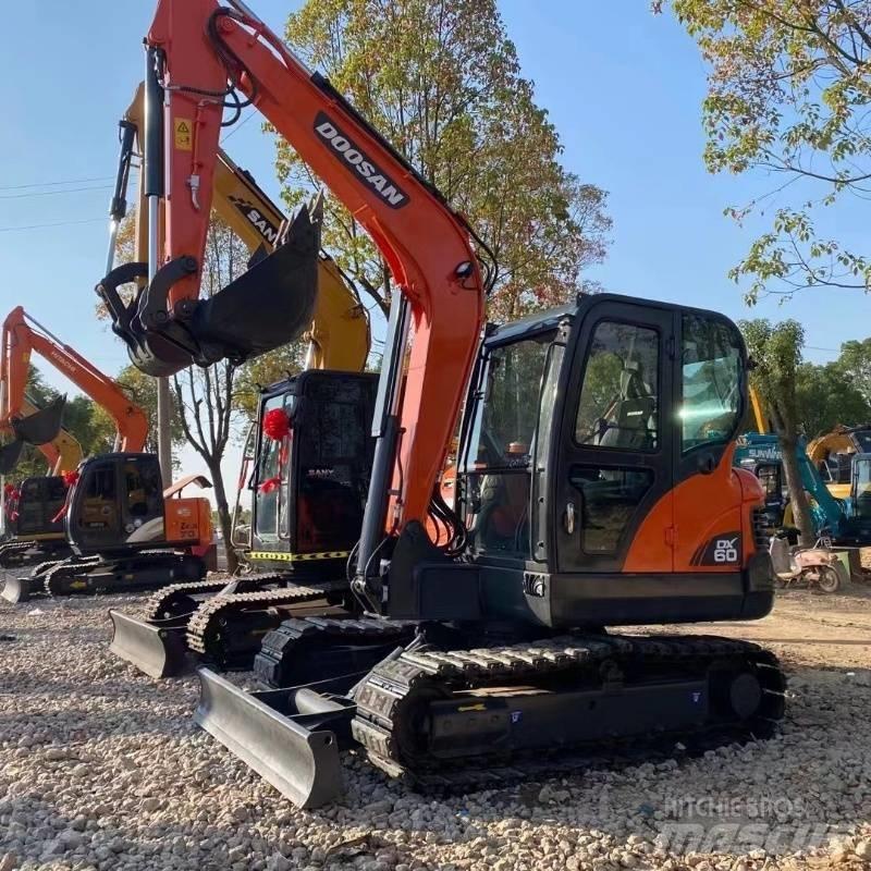 Doosan dx60 Lánctalpas kotrók