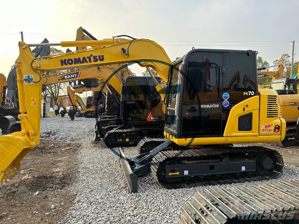 Komatsu PC 70 Mini kotrók < 7t