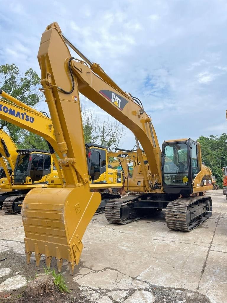CAT 320 C L Lánctalpas kotrók