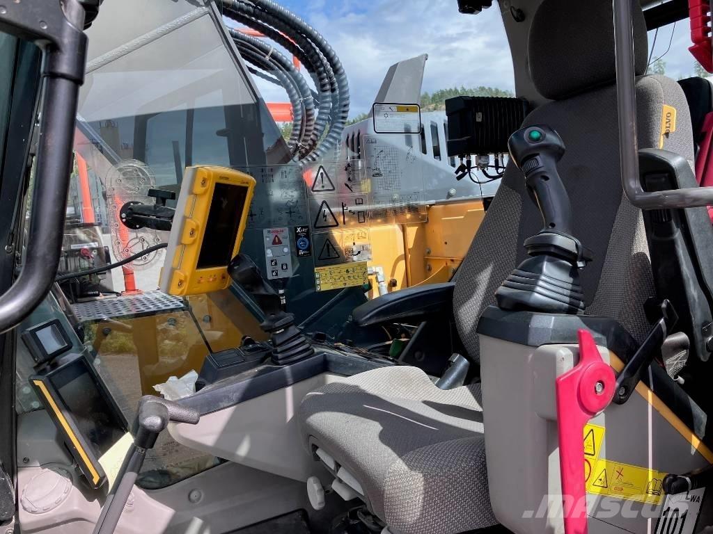 Volvo ECR 235 E Lánctalpas kotrók