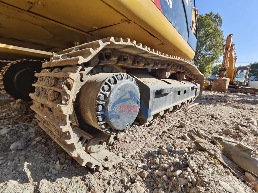 CAT 307E Mini kotrók < 7t