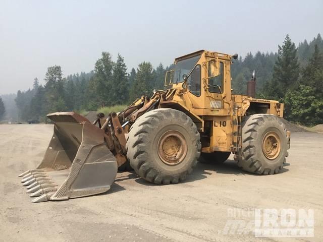CAT 980 B Gumikerekes homlokrakodók