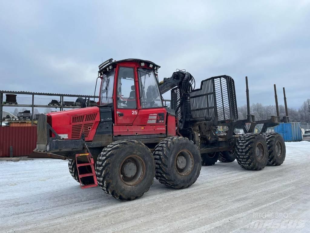 Komatsu 895 Kihordók