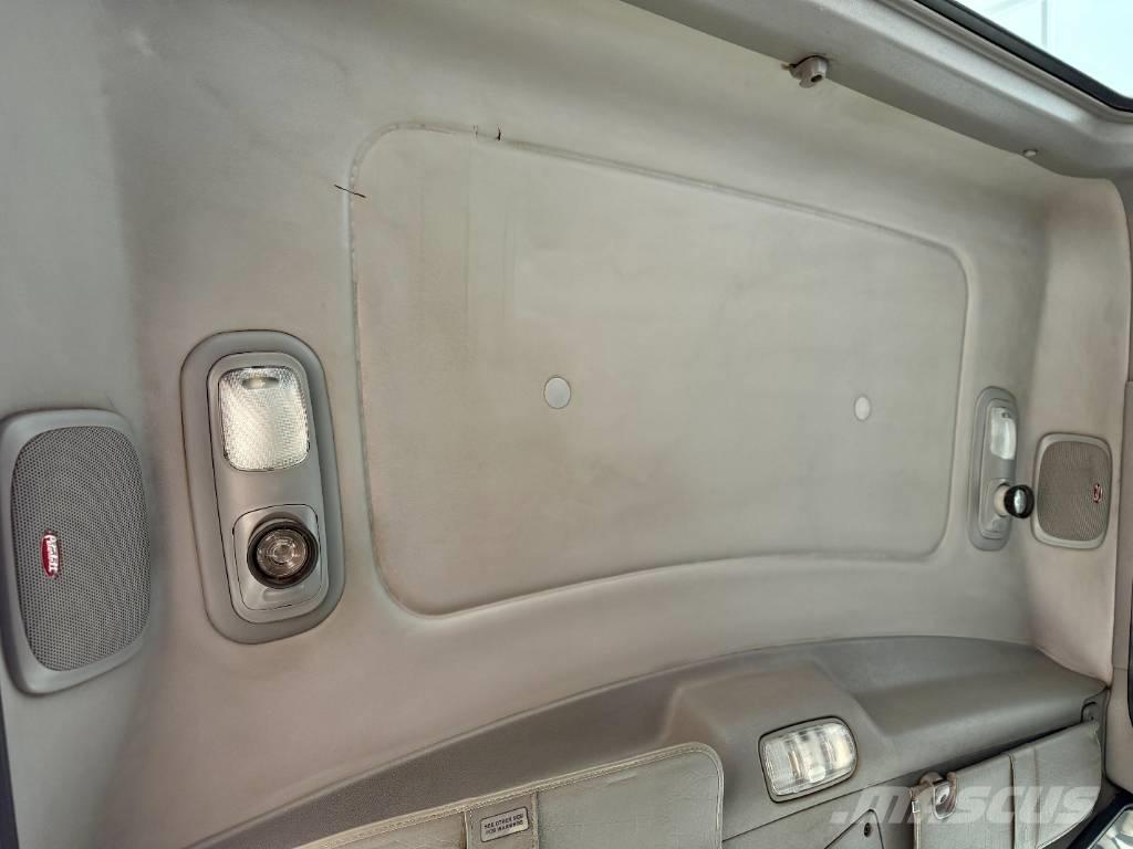 Peterbilt 388 Nyergesvontatók