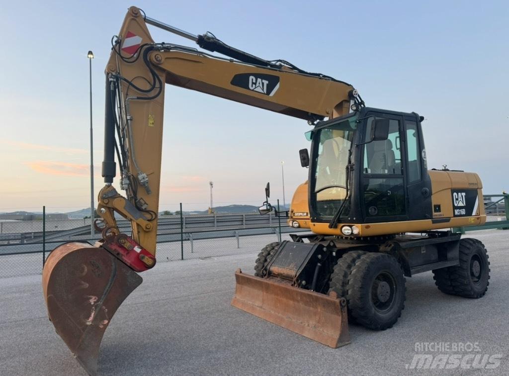 CAT M 316 D Gumikerekes kotrók