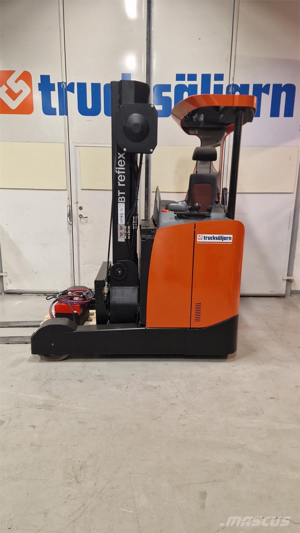 BT RRE200E Tolóoszlopos targonca