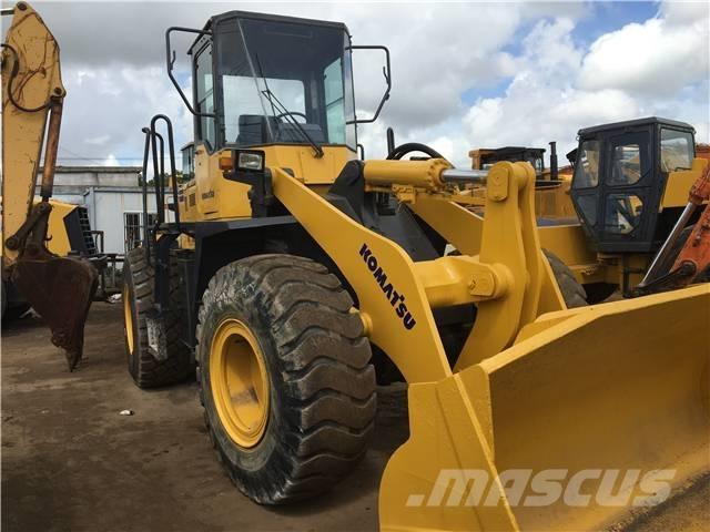 Komatsu WA 380 Gumikerekes homlokrakodók