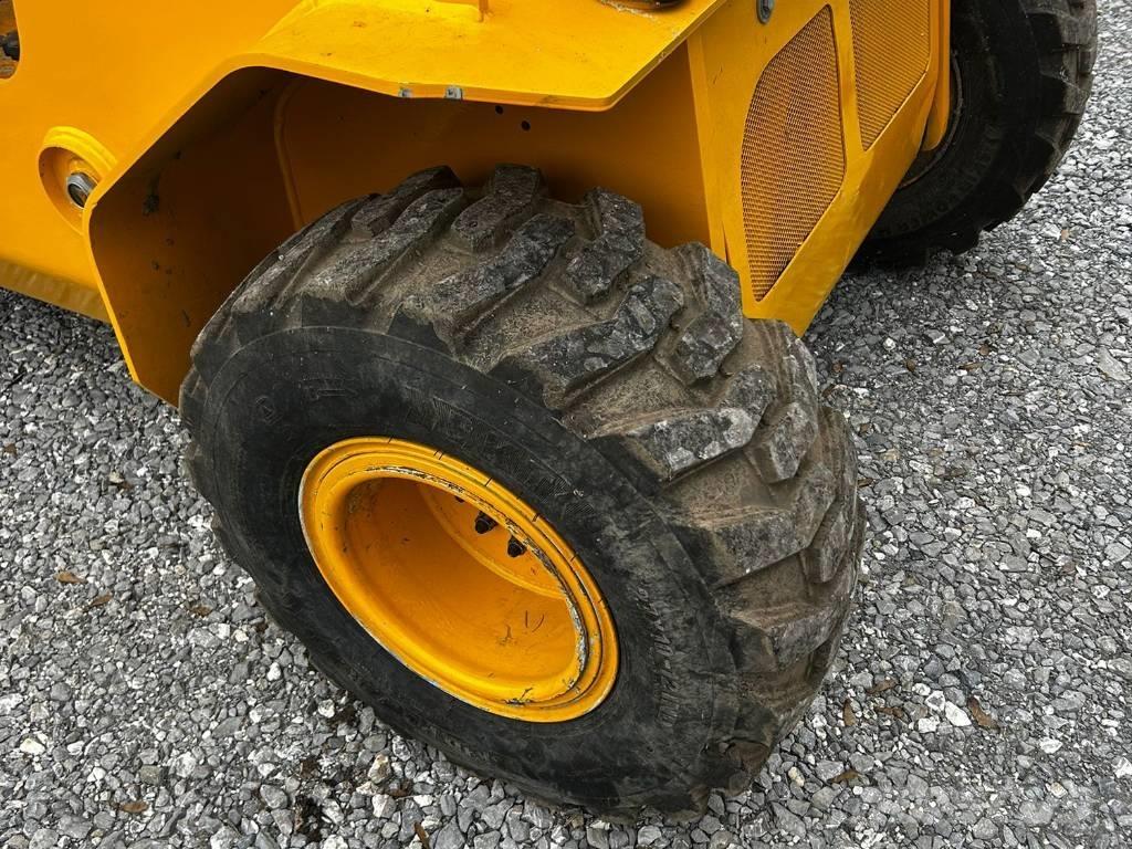 JCB 35-26D 4x4 Teleszkópos rakodók