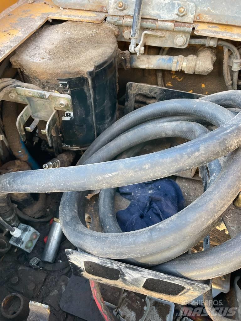 Liebherr R 926 LC Lánctalpas kotrók