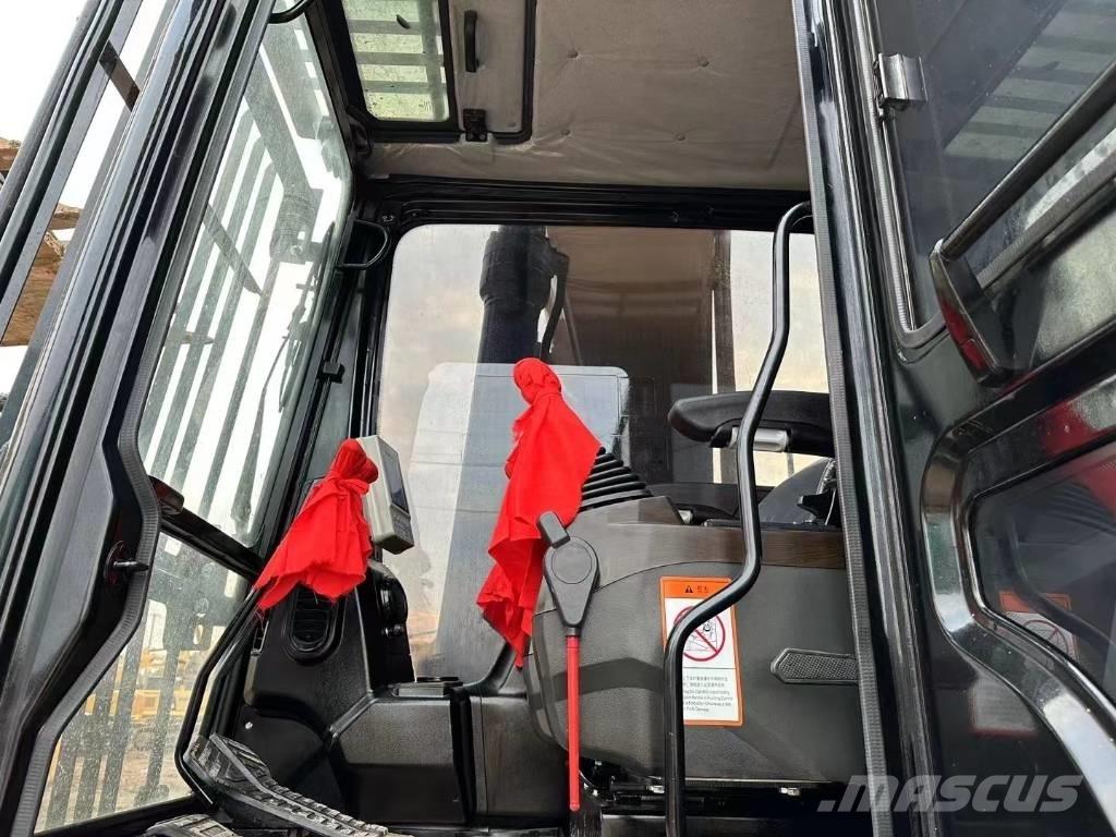 Sany SY 245 C Lánctalpas kotrók