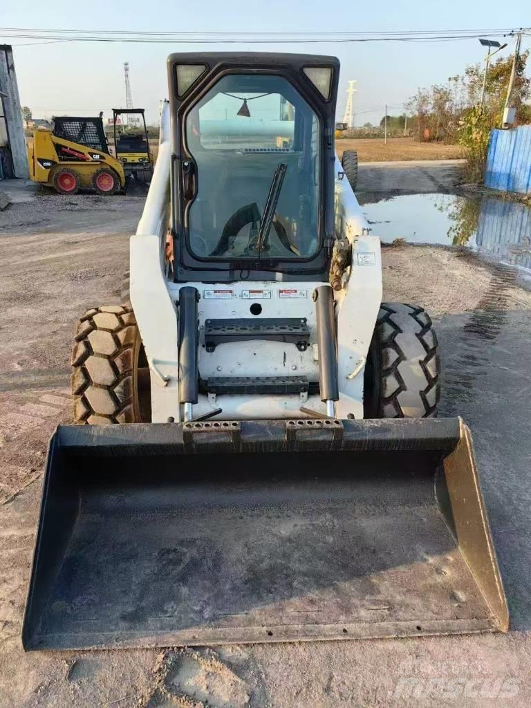 Bobcat S 300 Kompaktrakodók