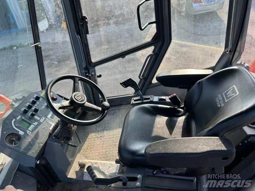 Bobcat S 300 Kompaktrakodók