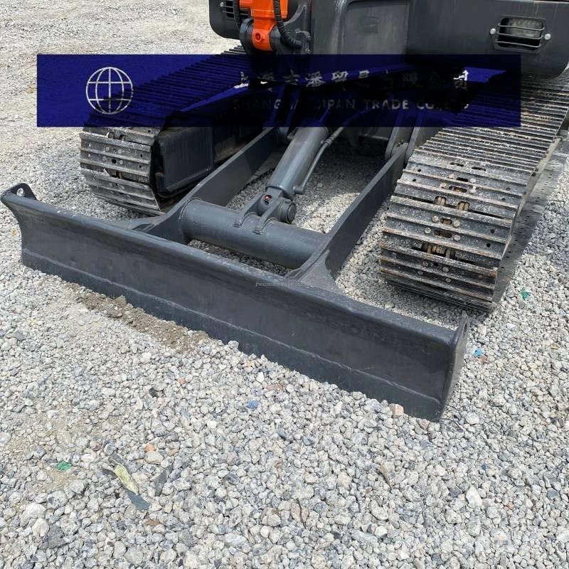 Doosan DH 60 Lánctalpas kotrók