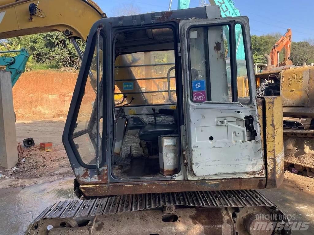 Sumitomo S160 Lánctalpas kotrók