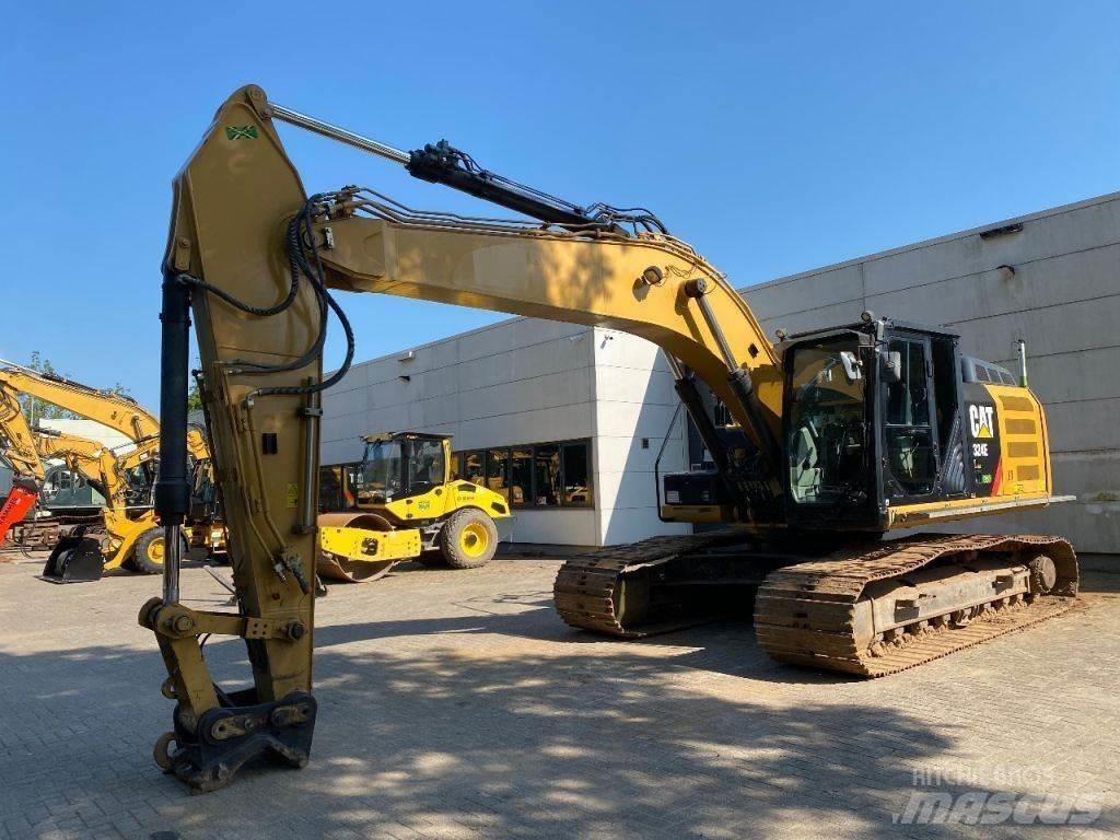 CAT 324E Lánctalpas kotrók