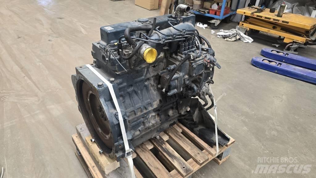 Kubota V2403 Motorok