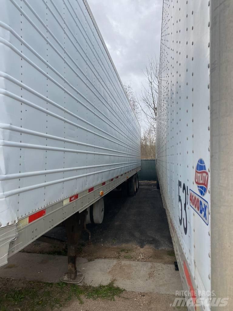 Utility REEFER Hűtős félpótkocsik