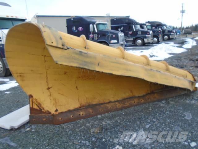  SNOW PLOW 162'' Homlokrakodó tartozékok