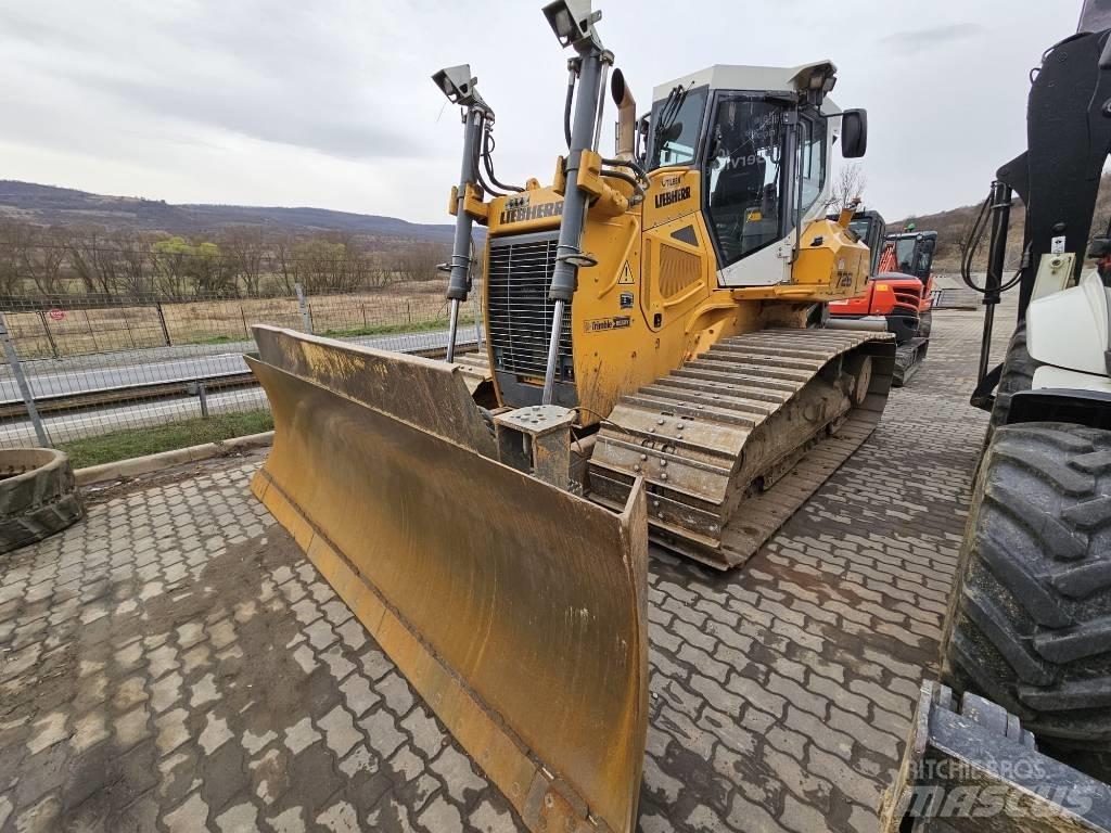 Liebherr PR 726 LGP lánctalpas dózerek