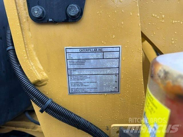 CAT  906M Gumikerekes homlokrakodók