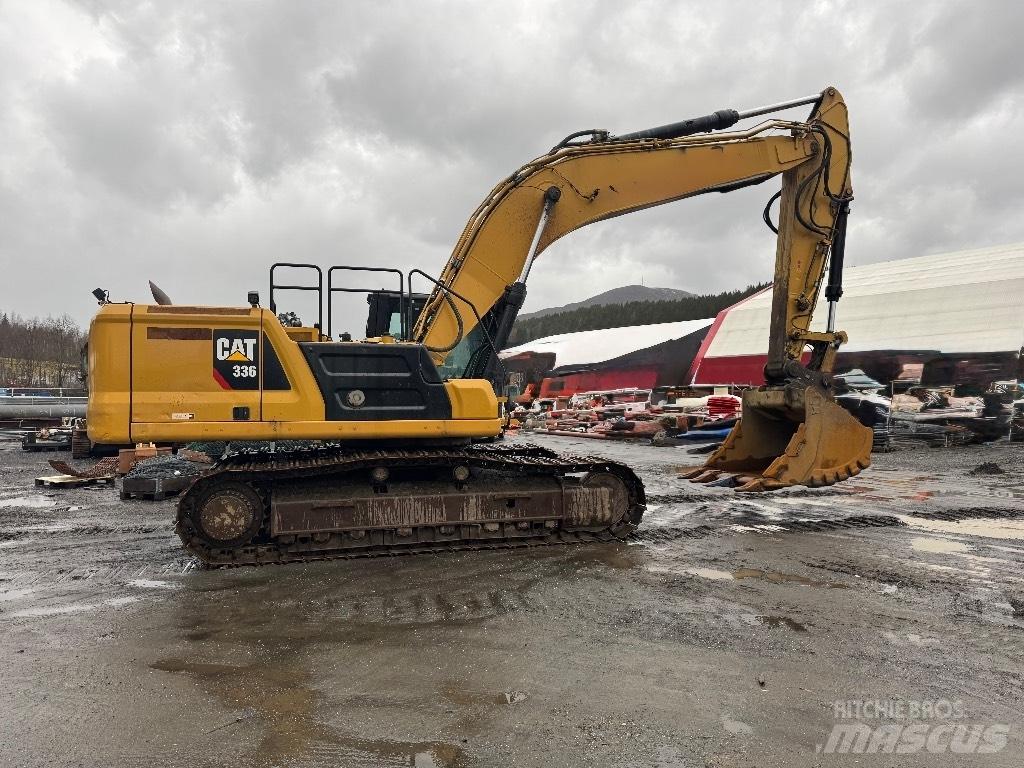 CAT 336 Lánctalpas kotrók
