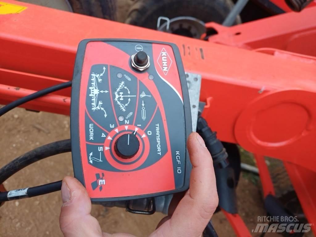 Kuhn GF 13012 Rendkészítő