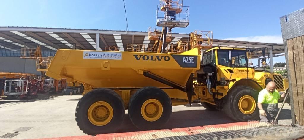 Volvo A 25 E Csuklósdömperek