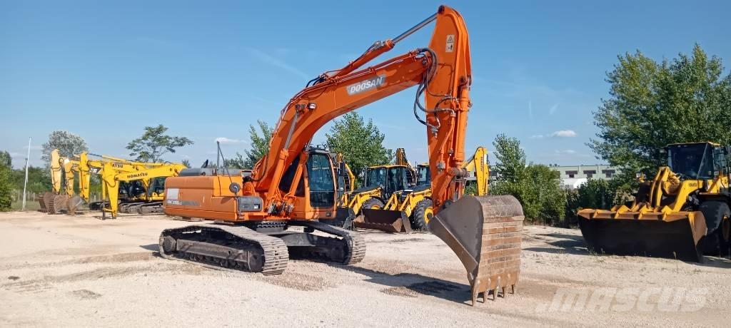 Doosan DX 255 LC Lánctalpas kotrók