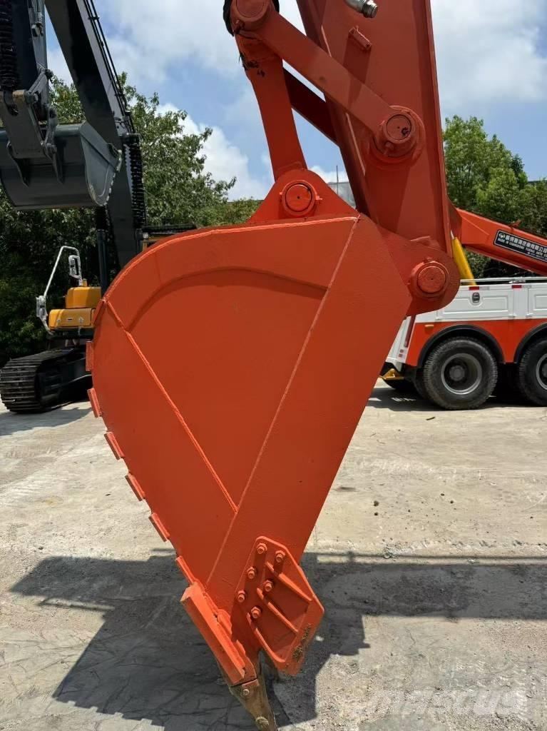 Hitachi ZX350H Lánctalpas kotrók