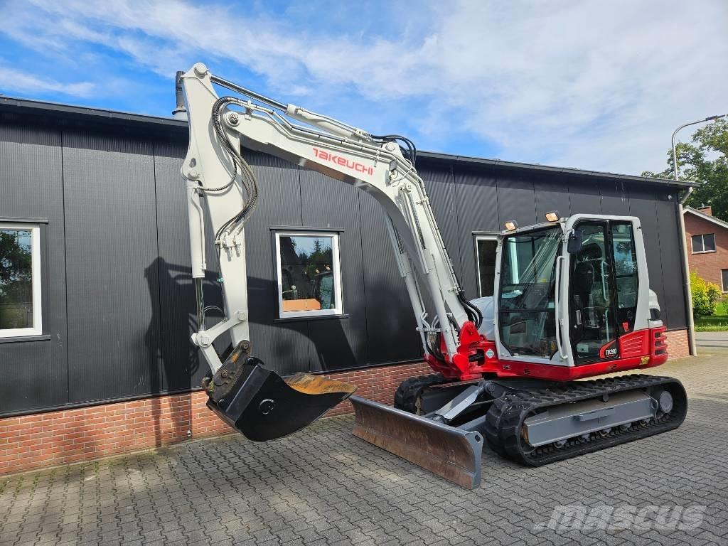 Takeuchi TB 290 Közepes (midi) kotrók 7 t - 12 t