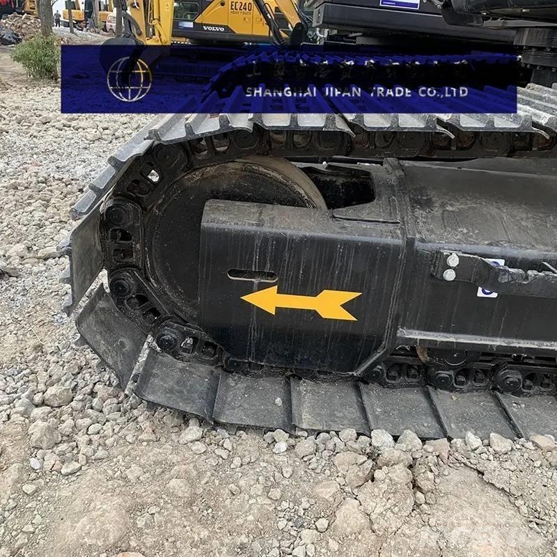 Hitachi ZX 200 Lánctalpas kotrók
