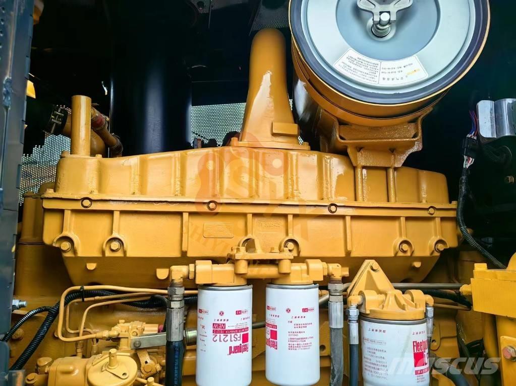 Shantui SD 32 lánctalpas dózerek