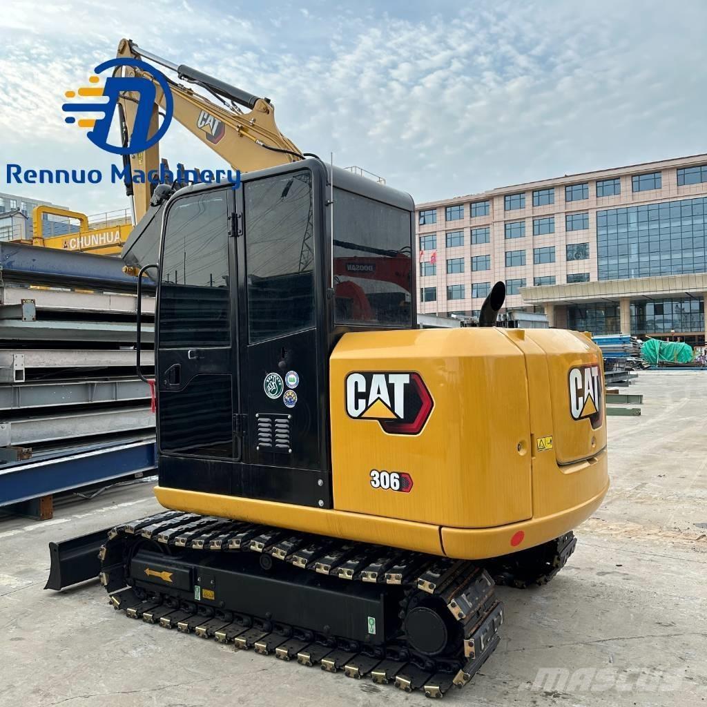 CAT 306E with rubber Mini kotrók < 7t