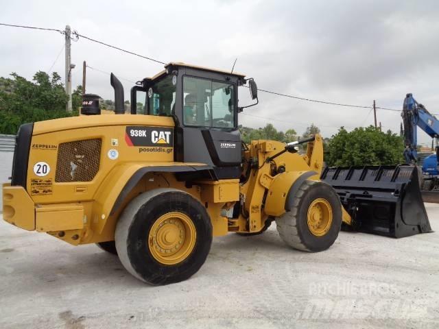 CAT 938 K Gumikerekes homlokrakodók