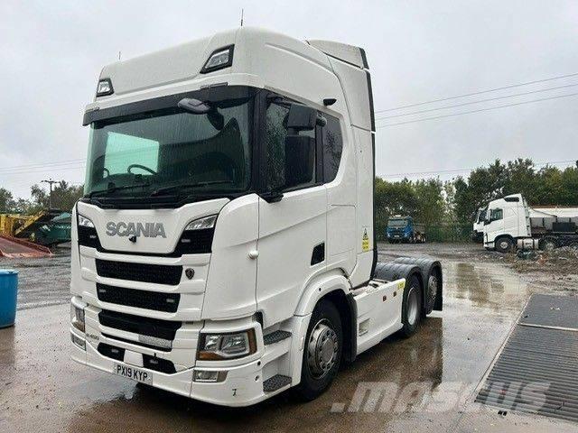 Scania R 450 Nyergesvontatók