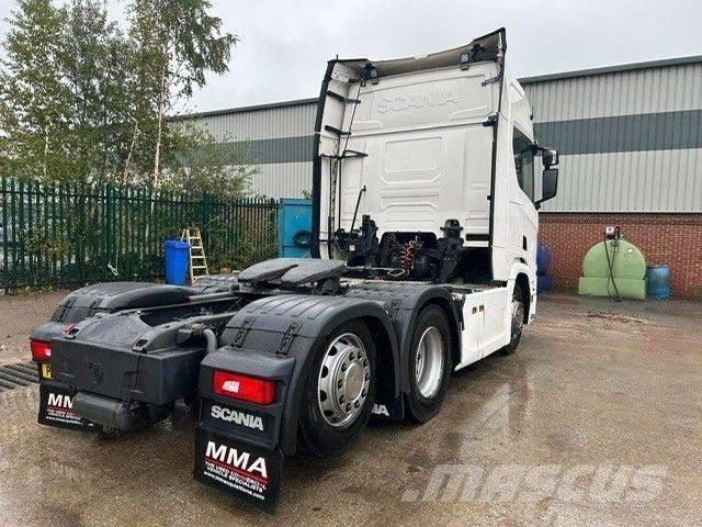Scania R 450 Nyergesvontatók