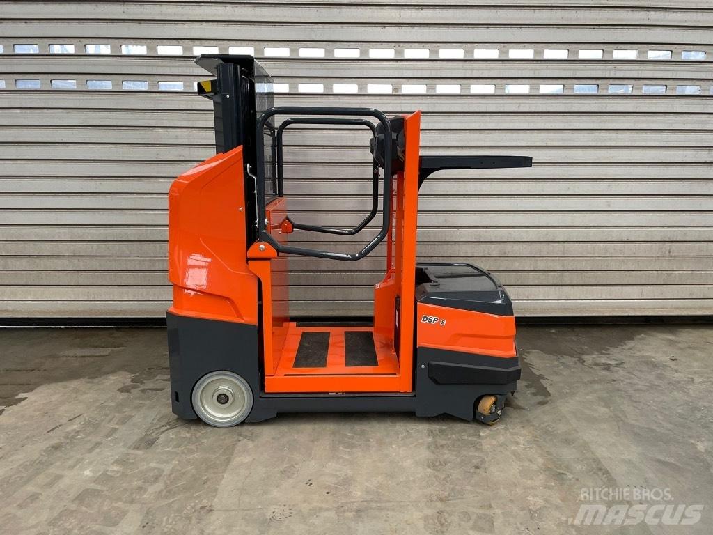 JLG DSP- S Komissiózó magas emelésű targonca