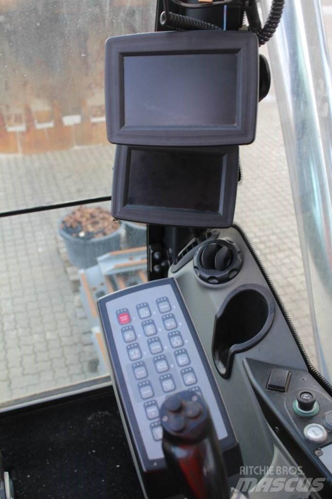 Liebherr R970 SME Lánctalpas kotrók