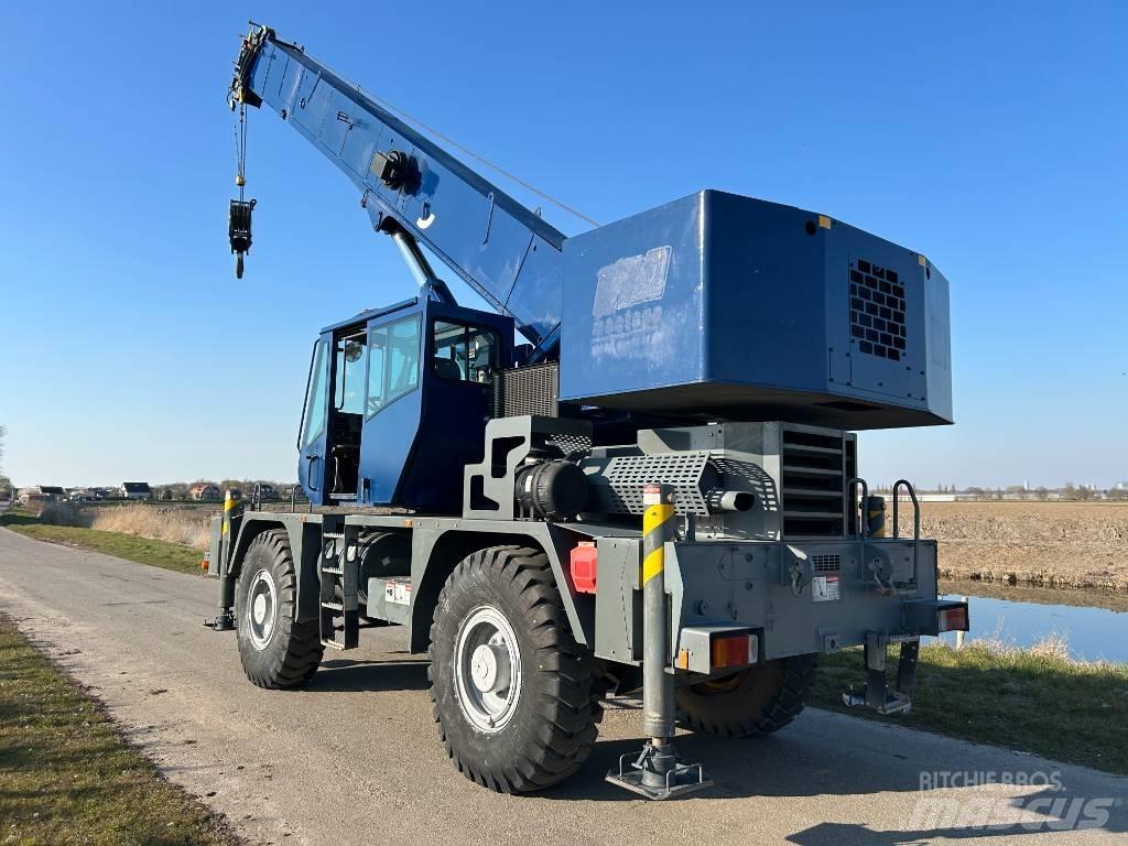Grove RT 540 E Mobil daruk