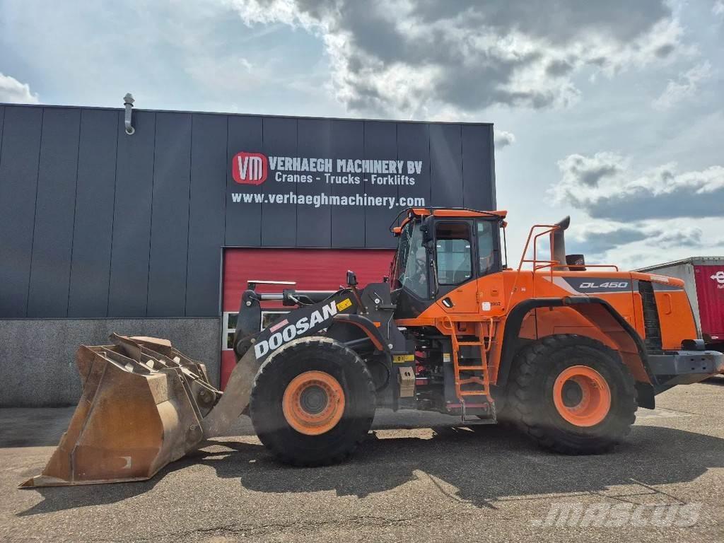 Doosan dl450-5 Gumikerekes homlokrakodók