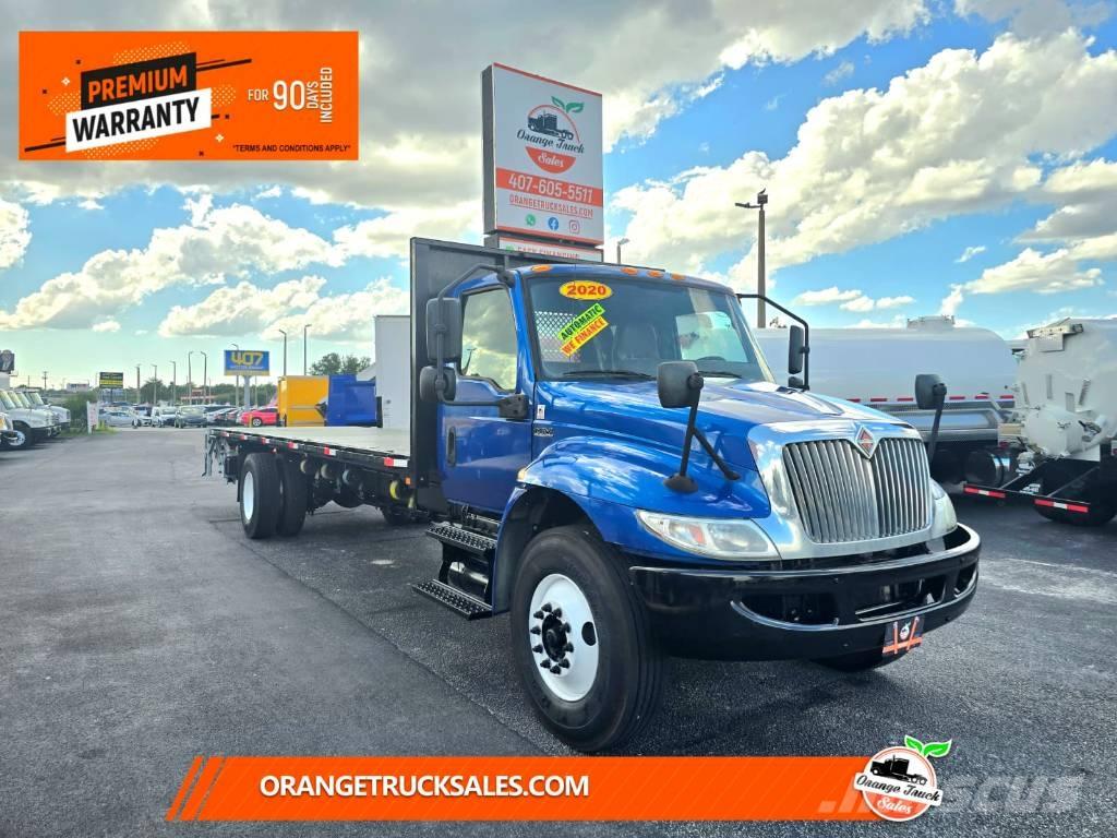 International MV607 Platós / Ponyvás teherautók