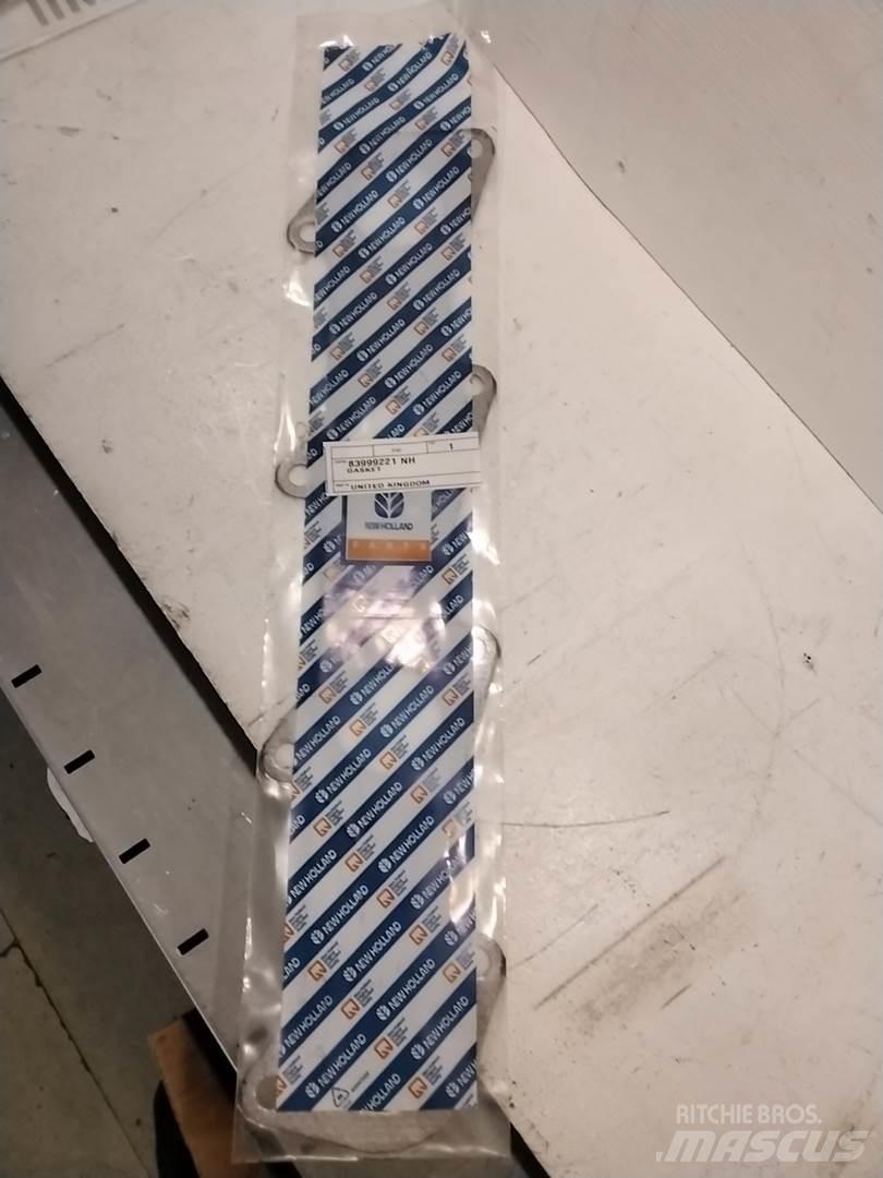 Ford 83999221 NH Motorok