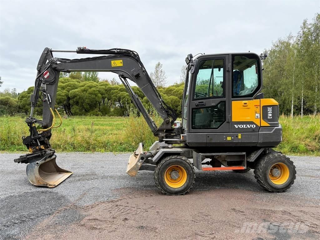 Volvo EW60 E Gumikerekes kotrók